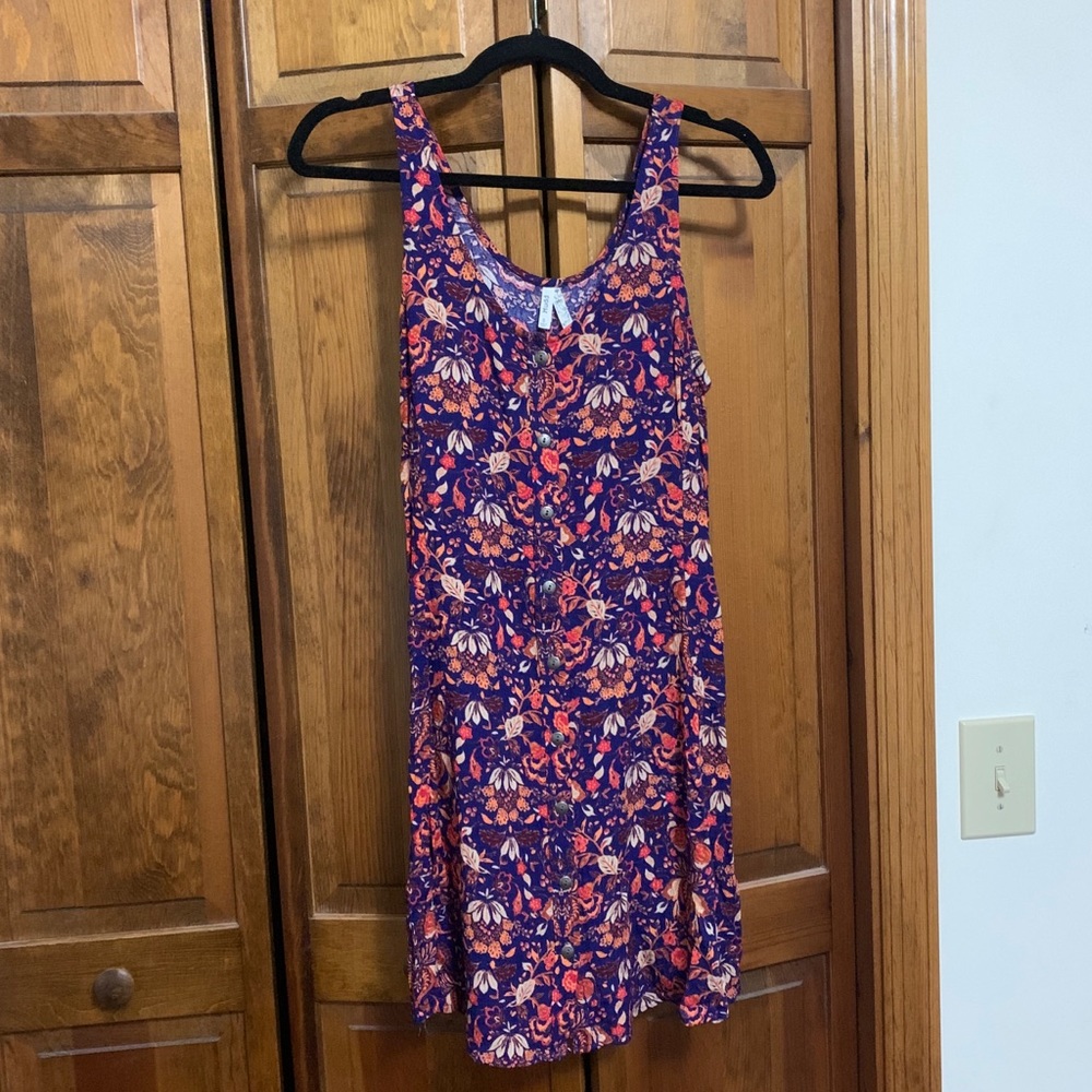 Floral dress with lace up back
